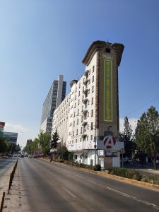 El iceberg inmobiliario en México: la operación devora hasta el 80% del presupuesto de un edificio