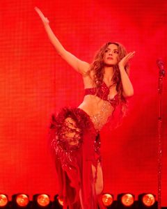 Shakira se consolida como la artista más taquillera: Billboard