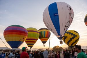 Sayula vive Fiesta del Globo y la fiebre del Mundial