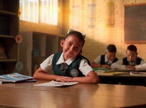 Seis décadas de transformación educativa celebradas con una obra musical 